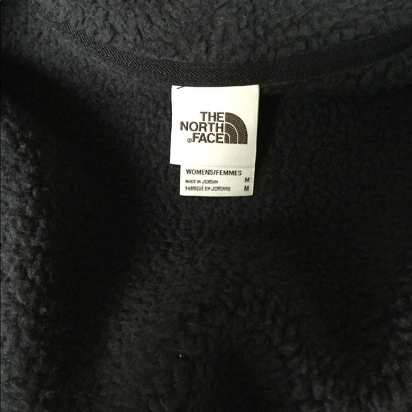The North Face Women’s Sweater Fleece Jacket - Picture 13 of 14